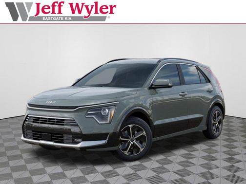 2025 Kia Niro SX
