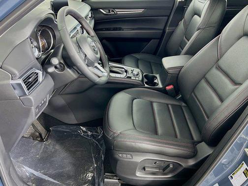 2025 Mazda CX-5 Carbon Edition