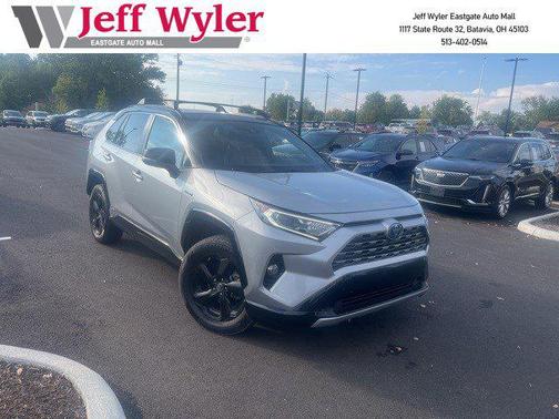2019 Toyota RAV4 Hybrid SE