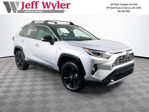 2019 Toyota RAV4 Hybrid SE