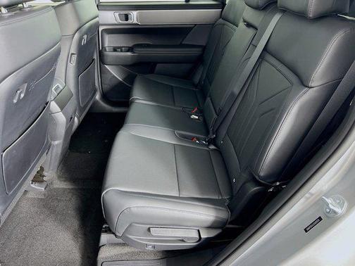 2025 Hyundai SANTA FE SEL 2.4