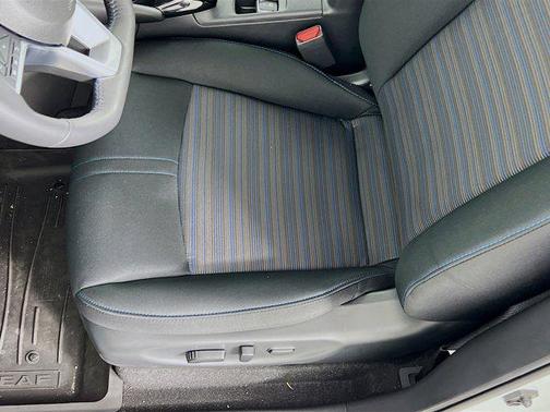 2025 Nissan Leaf SV PLUS