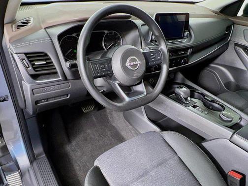 2022 Nissan Rogue S