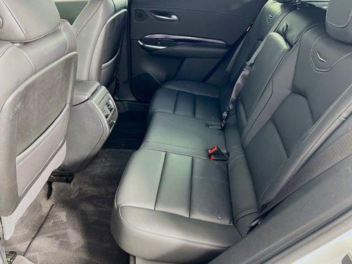 2022 Cadillac XT4 Luxury