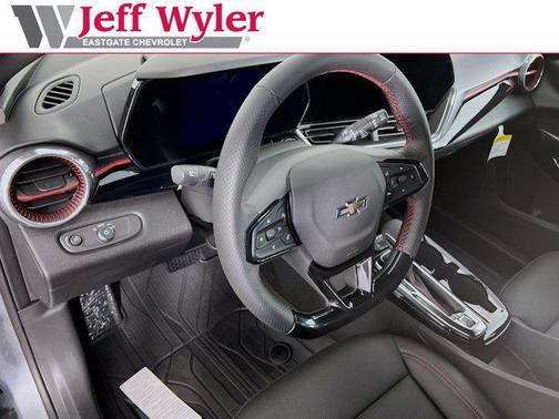 2025 Chevrolet Trax FWD 2RS