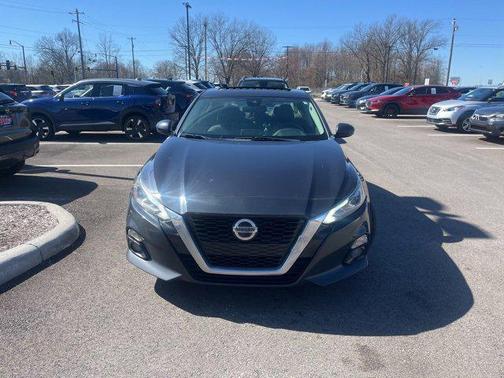 2020 Nissan Altima 2.5 SV