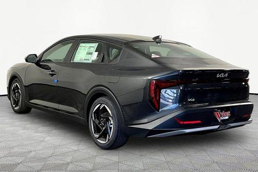 Interstellar Gr 2026 Kia K4 EX