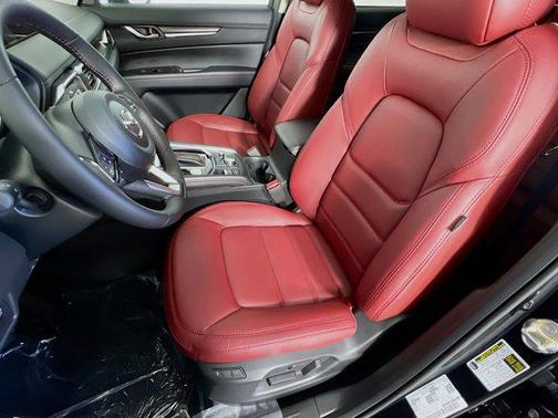 2025 Mazda CX-5 Carbon Edition
