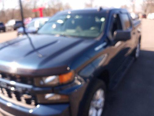 2022 Chevrolet Silverado 1500 Custom