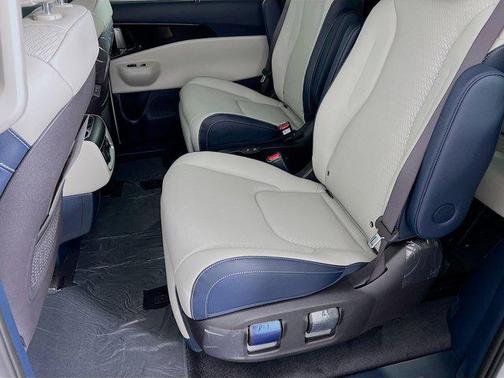 2025 Kia Carnival Hybrid SX Prestige