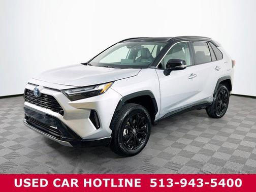 2024 Toyota RAV4 Hybrid SE