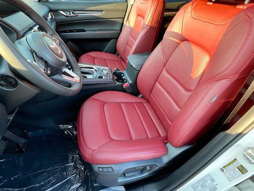 2025 Mazda CX-5 Carbon Edition