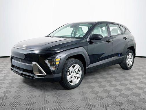 2024 Hyundai KONA SE