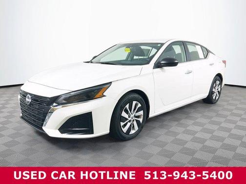 2025 Nissan Altima S FWD