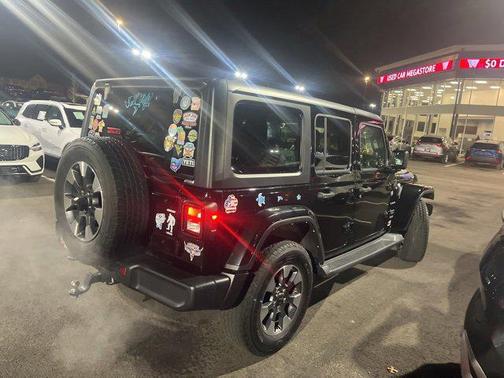 2022 Jeep Wrangler Unlimited Sahara