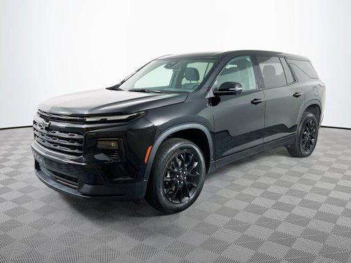 2024 Chevrolet Traverse LS