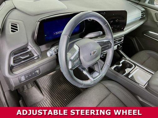 2024 Chevrolet Traverse LS