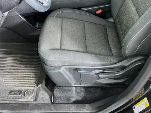 2024 Chevrolet Traverse LS