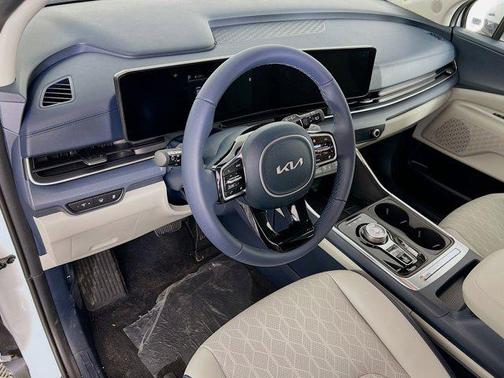 2025 Kia Carnival Hybrid EX