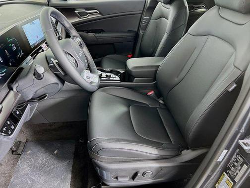 2025 Kia Sportage Hybrid EX