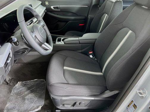 2026 Hyundai SONATA SEL