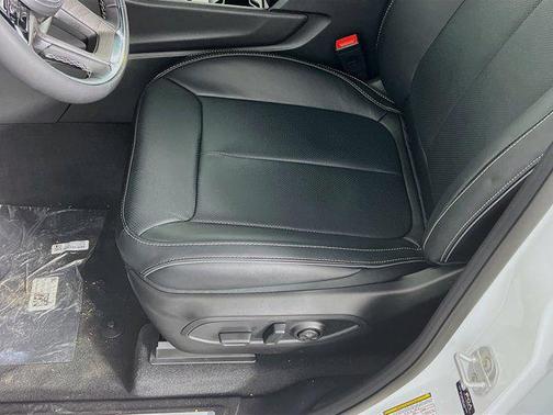 2025 Jeep Grand Cherokee Overland