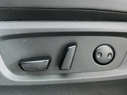 2025 Nissan Pathfinder Rock Creek 4WD