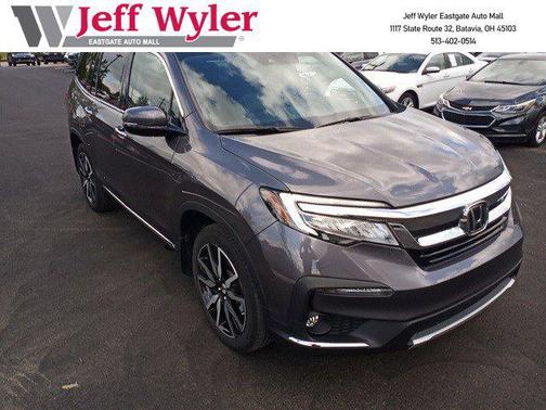 2022 Honda Pilot Touring 8-Passenger
