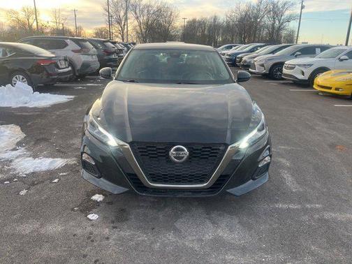 2020 Nissan Altima SR Intelligent AWD