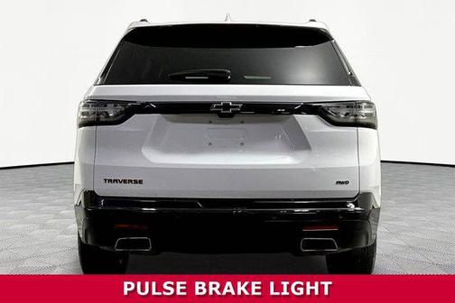 Summit White 2019 Chevrolet Traverse Premier