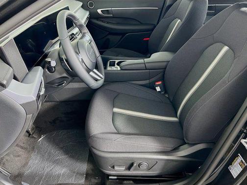 2026 Hyundai SONATA SEL