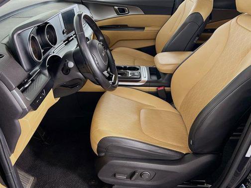 2022 Kia Carnival LXS