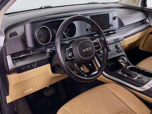 2022 Kia Carnival LXS