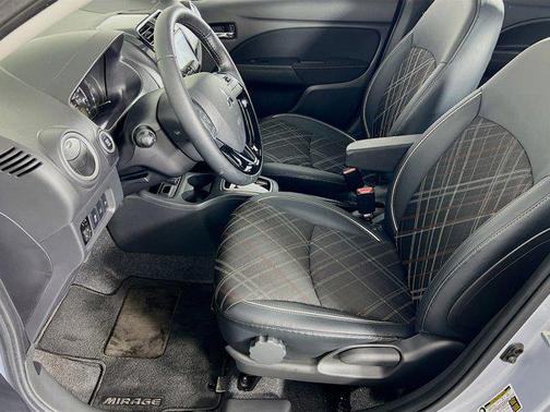 2023 Mitsubishi Mirage SE