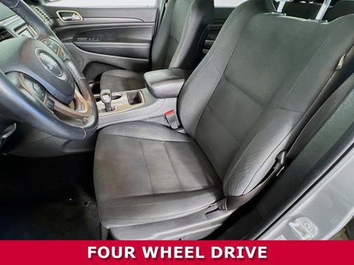 2015 Jeep Grand Cherokee Laredo