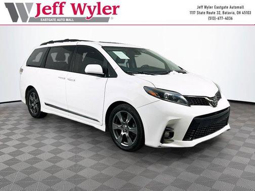 2018 Toyota Sienna L