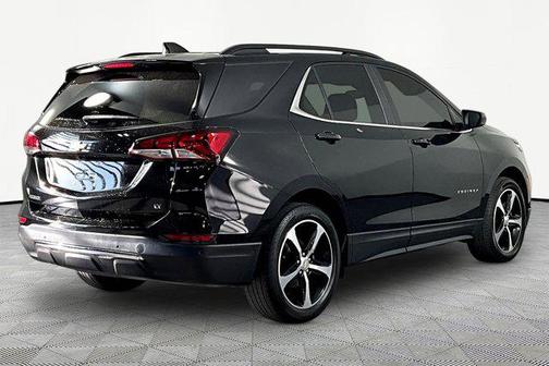 Mosaic Black Metallic 2023 Chevrolet Equinox 1LT
