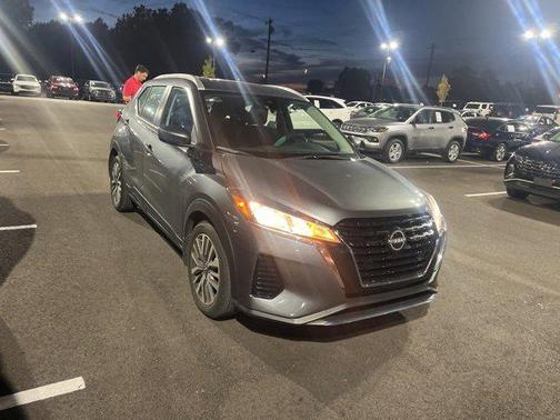 2023 Nissan Kicks SV