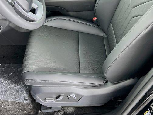 2025 Hyundai SANTA FE SEL 2.4