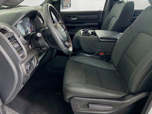 2025 RAM 1500 Warlock Crew Cab 4x4 5'7' Box