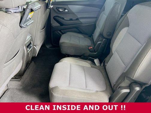 2018 Chevrolet Traverse LT Cloth