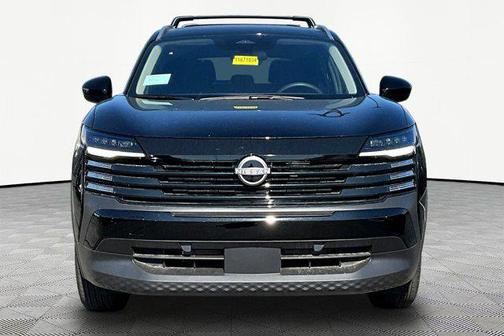 Super Black 2026 Nissan Kicks SV