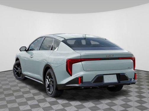 2025 Kia K4 GT-Line Turbo