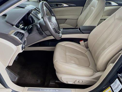 2020 Lincoln MKZ Hybrid Reserve