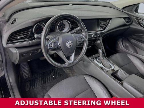 2018 Buick Regal Sportback Essence