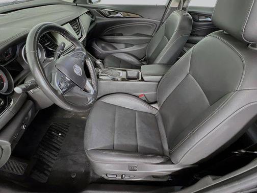 2018 Buick Regal Sportback Essence