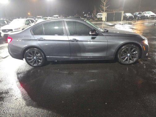 2017 BMW 320 i xDrive