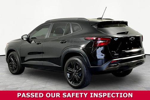 Mosaic Black Metallic 2024 Chevrolet Trax FWD ACTIV