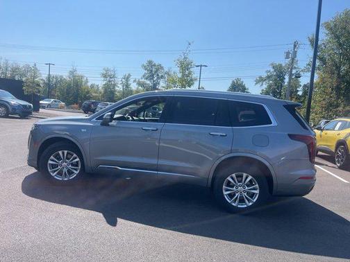 2023 Cadillac XT6 Luxury AWD