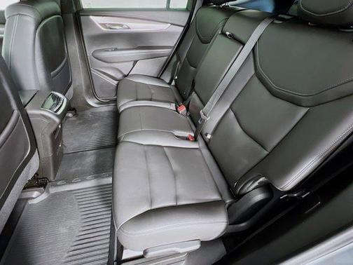 2023 Cadillac XT6 Luxury AWD